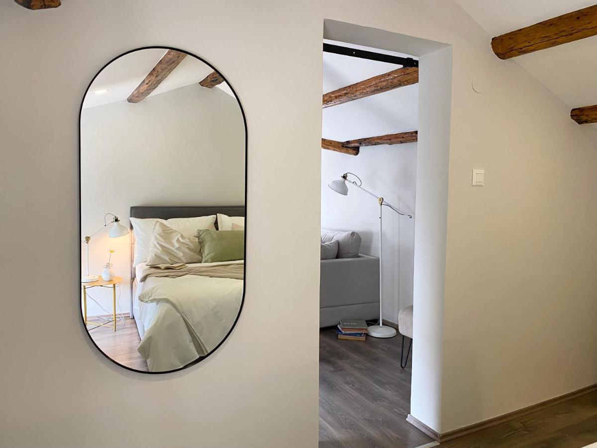 Parentium Loft Center Square Apartment โปเรช ภายนอก รูปภาพ